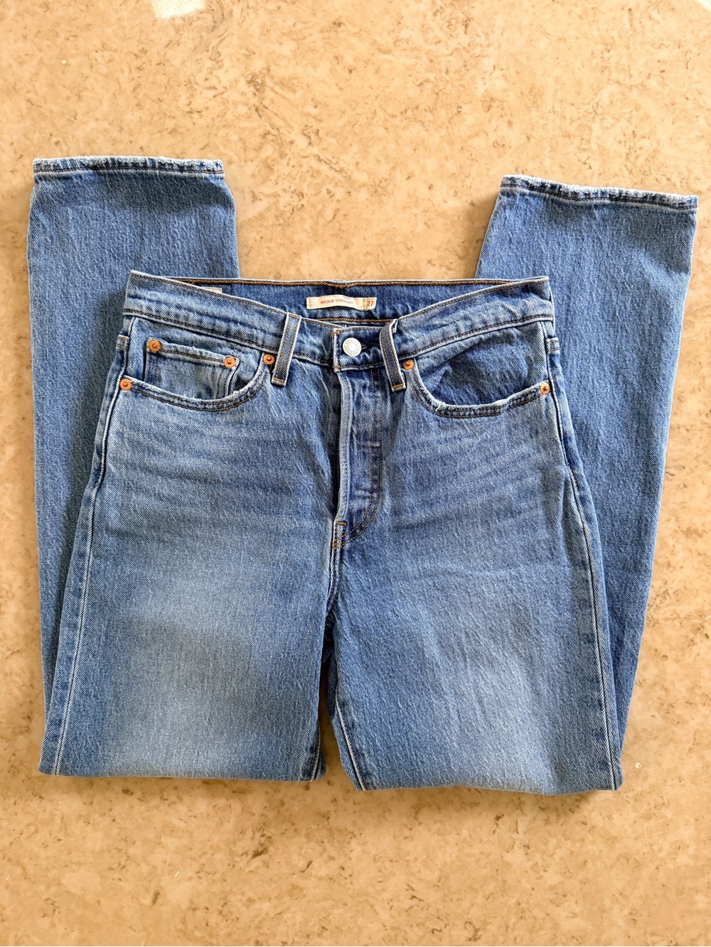 Levi's Premium Wedgie Straight Jeans – Classic Women's Light Blue High Size 27